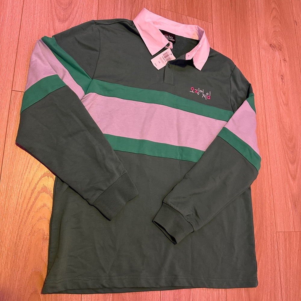 Hot Topic Green and White Rugby Polo